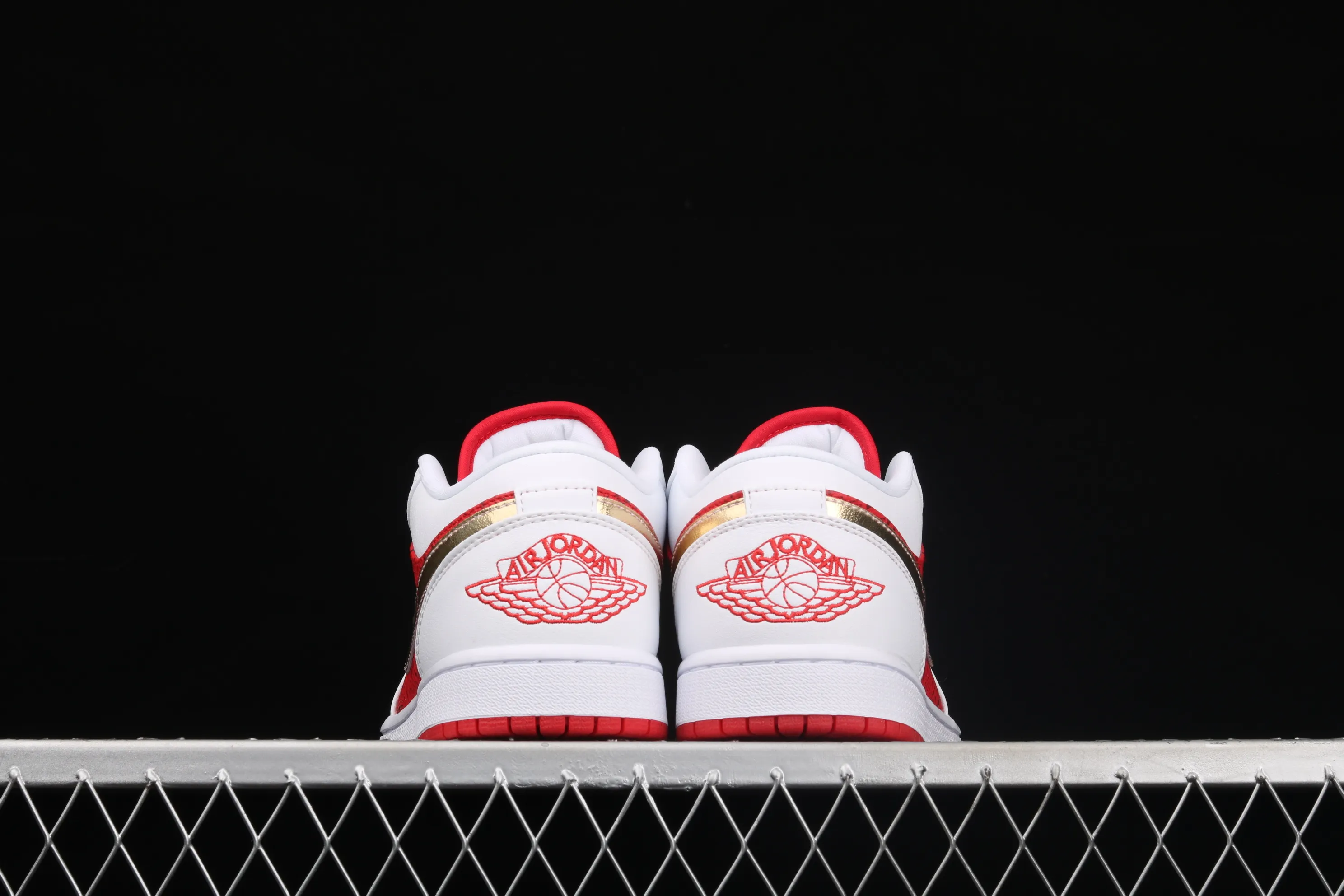 All categories Air Jordan Jordan series basketball shoes Air Jordan 1 Low Air Jordan 1 Low AJ1 Joe 1 low-top cultural and leisure sports sneakers DJ5185-100
